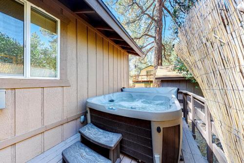 Country Club Cabin
