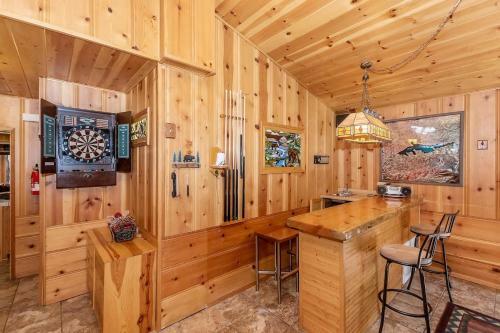 Doormat Vacation Rentals - Pine Rock Cabin