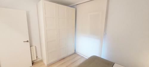 Apartamento Cozy White Home In Getxo