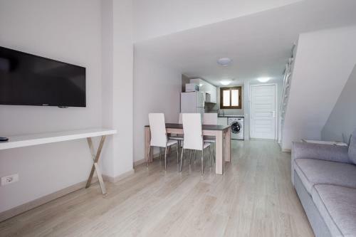 Apartamento Parque Santiago Ii, Las Am�ricas
