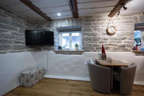 Like Home Apartments Salme 31