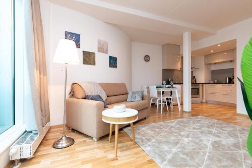 Central Cozy Apartment With Parking