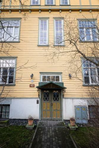 R43 Apartment