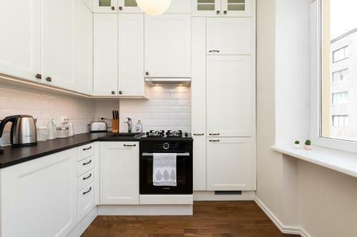 Central Gonsiori 2 Bedroom Cozy Apartment