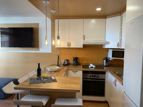 Coconut Friendly Apartment