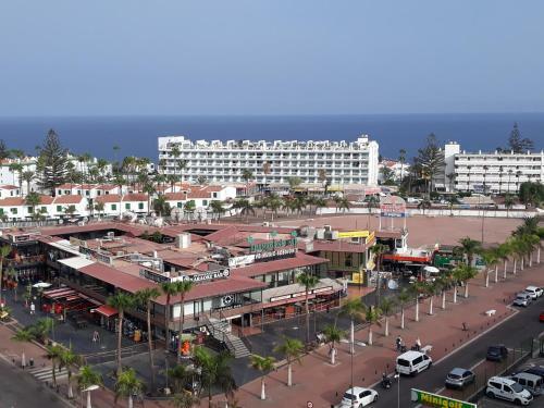Modern Apartment In Playa Del Ingles Spain