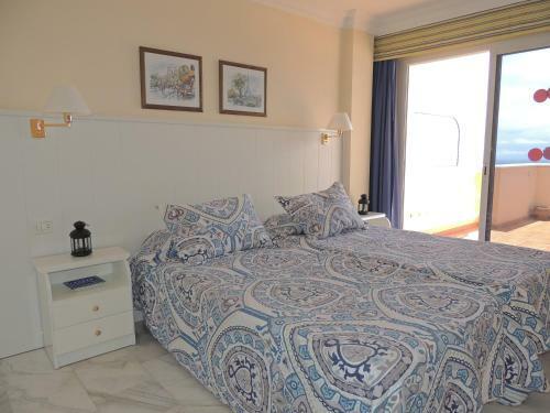 Apartamento Romantic Retreat With Marine View