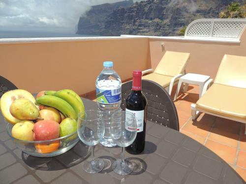 Apartamento Romantic Retreat With Marine View