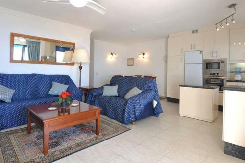 2 Bed 2 Bath Apartment In Tamara Fantastic Views!