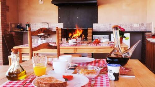 Agroturismo La Masia de Montpedr�s