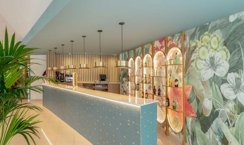 Hotel Rh Victoria