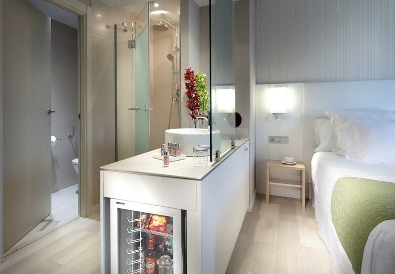 Hotel Barcel� Bilbao Nervi�n