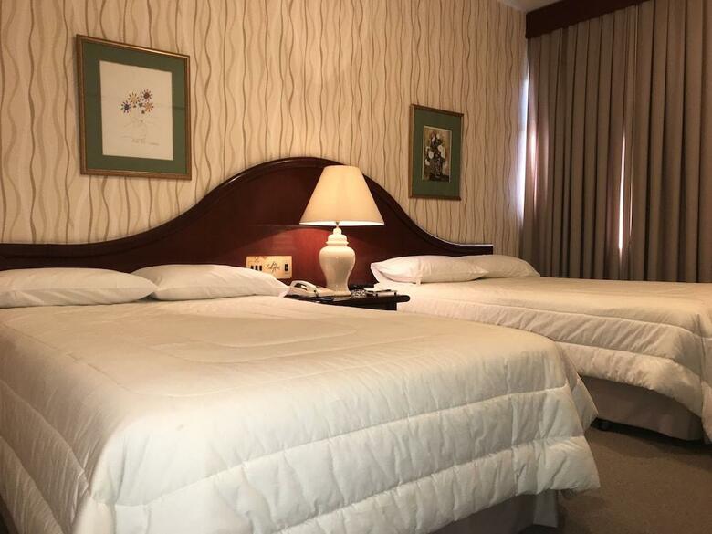 Sabe Center Hotel