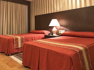 Sabe Center Hotel