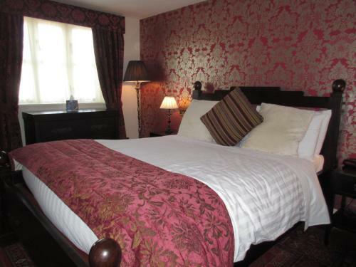 Hostal The Bubble Inn Hotel