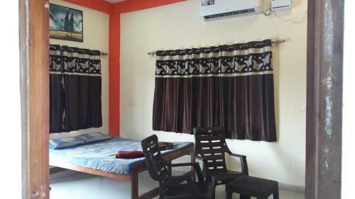 Hostal Farmers Corner Guest House Aronda Close To Arambol ( North Goa Boder)