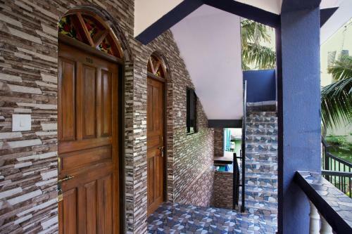 Hostal Santana Guest House