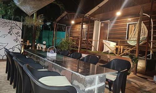 Hotel Fabexpress Spring Beach Cottages