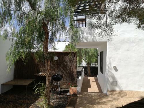 Villa Sorondongo Beach & Garden