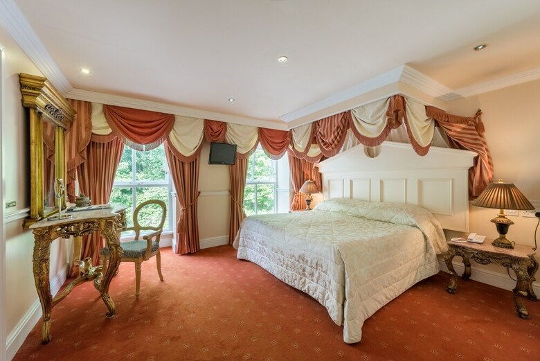 Grange Hotel