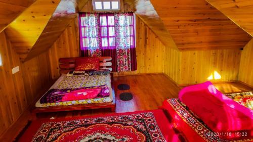 Solitude In Himalayas, Cottage