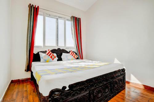 Hostal Oyo Home 78084 Lavish Penthouse