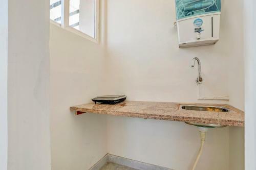 Hostal Oyo Home 78084 Lavish Penthouse