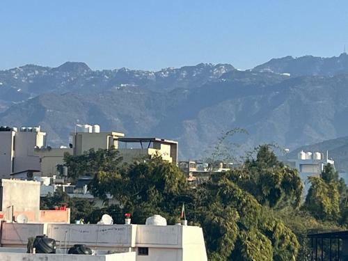Fresh Morning Homestay Dehradun