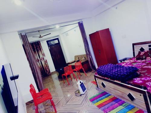 Hostal Shivalik Guest House / Hotel