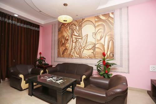 Oyo 23334 Hotel King's Fort