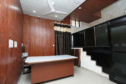 Hotel Oyo 31100 My Dream Residency