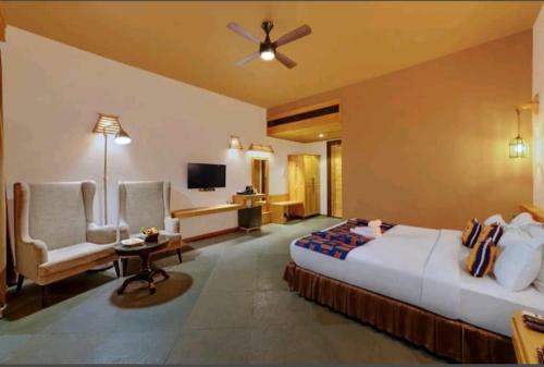 Hotel Tarangi Resort & Spa - A River Access Property