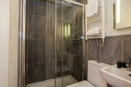Dreamhouse Apartments Manchester City West