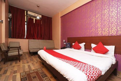 Oyo 24788 Hotel Samrat