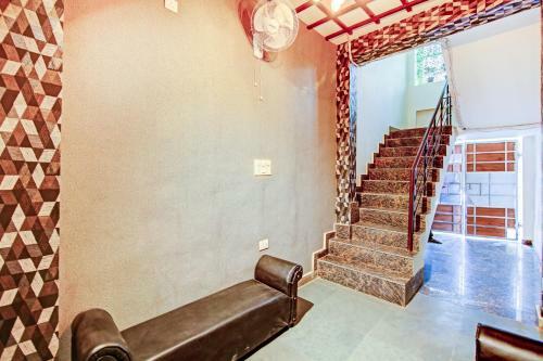 Hotel Oyo 47394 Skyy Inn