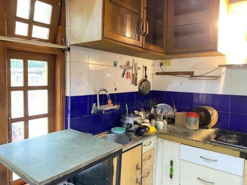 1bhk Antique Wooden House