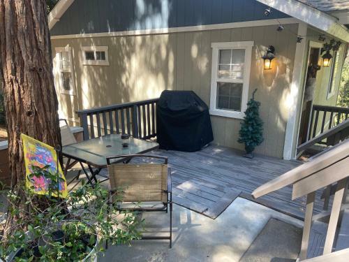 Beautiful Guesthouse In Crestline