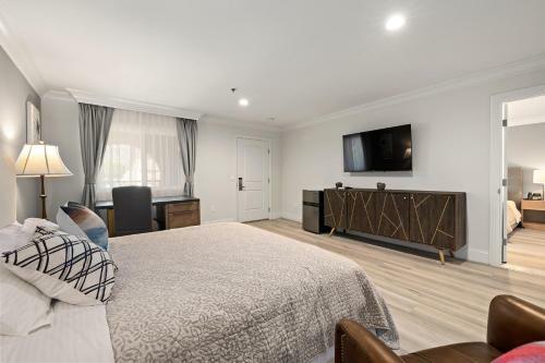 Hotel Huntington