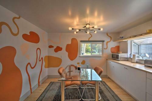 Walkable Fresno Home With Yard - Pets Welcome!