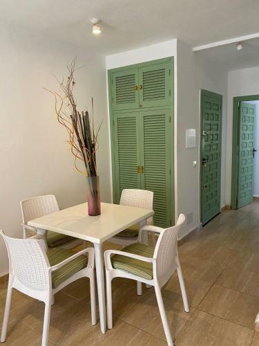 Apartamento Isla Blanca, Es Pujols
