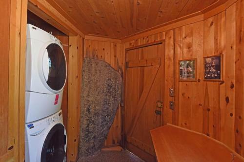 Rockpile Treehouse