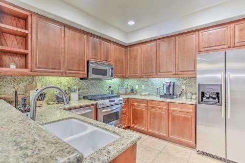3br Desert Retreat With Mtn Views And Pool Access