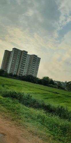 Orchid Apartments 2, Top Most Floor Apartment