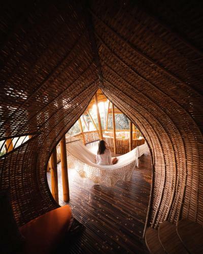 Villa Tower House - 4 Bds Eco Bamboo House, River View