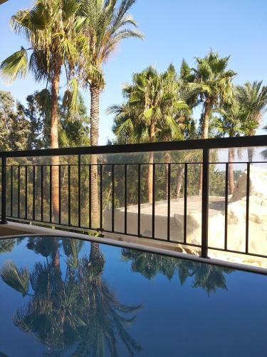 2-bedroom Apartment With Swimming Pool In Larnaca