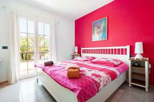 Lovely 2-bed House With Pool And Sea-view Chayofa