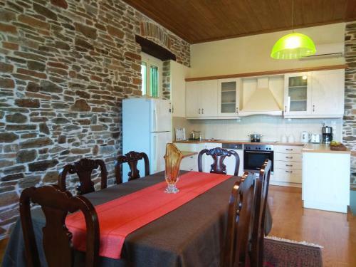 Villa Marina Traditional Stonehouse