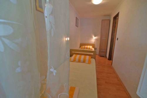 Apartments In Veli Losinj 33612