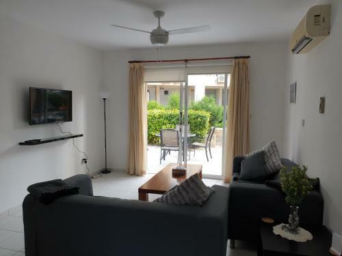 Iris Village 2 Bedroom / 2 Bathroom Townhouse