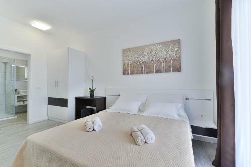 Luxury Stone Villa Banovi With Pool